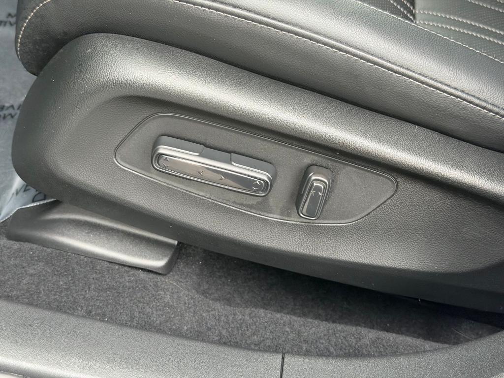 used 2024 Honda HR-V car, priced at $28,900