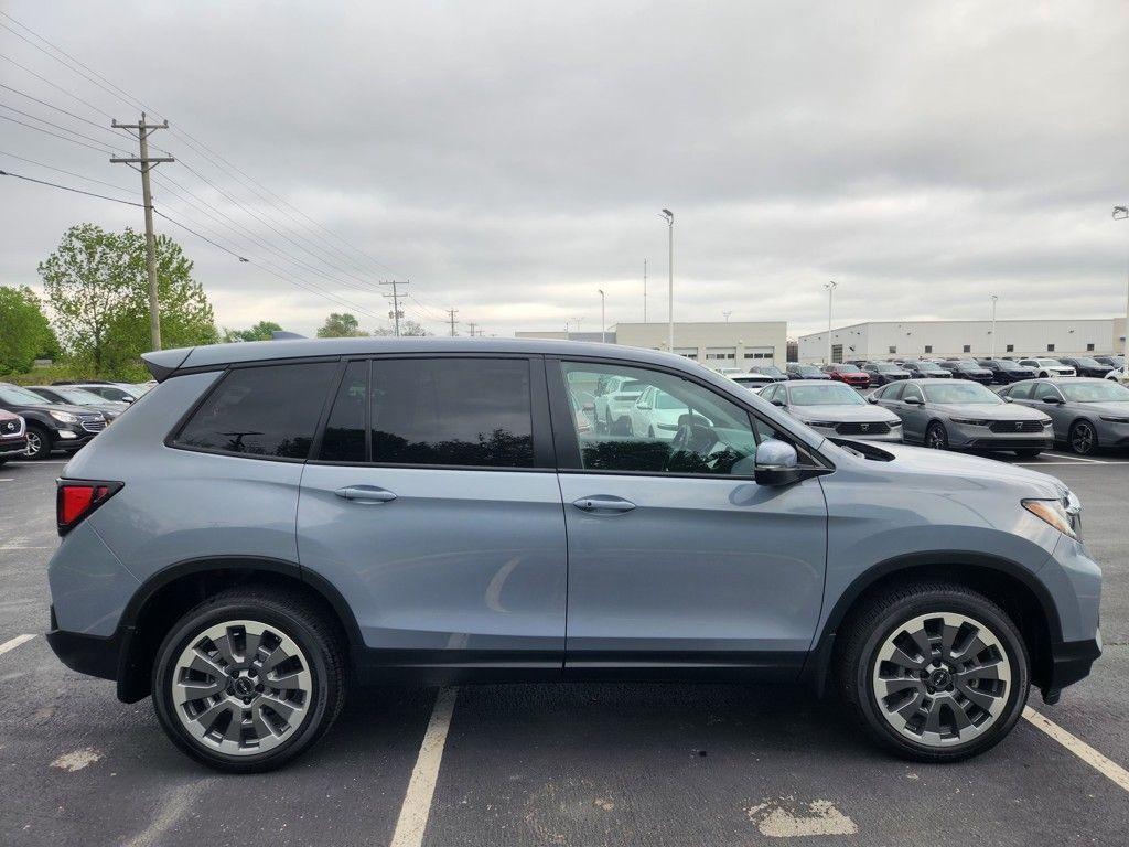 used 2025 Honda Passport car, priced at $40,900