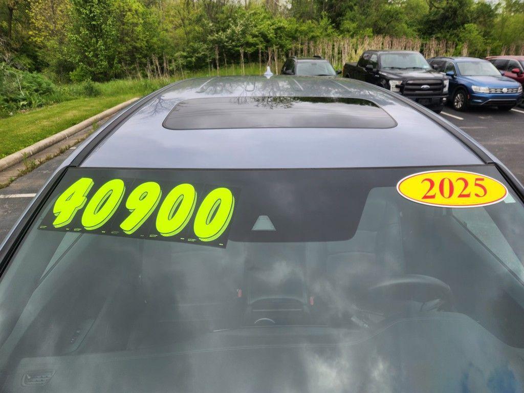 used 2025 Honda Passport car, priced at $40,900
