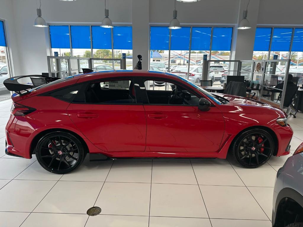 new 2025 Honda Civic Type R car, priced at $47,090