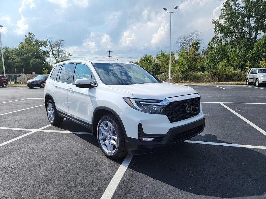 new 2025 Honda Passport car, priced at $44,250