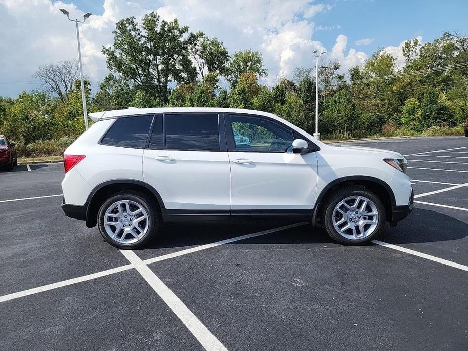 new 2025 Honda Passport car, priced at $44,250