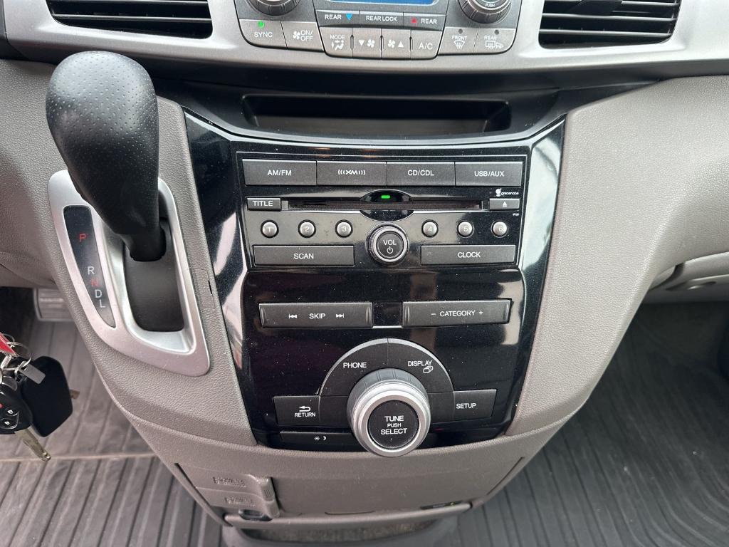 used 2013 Honda Odyssey car, priced at $14,900