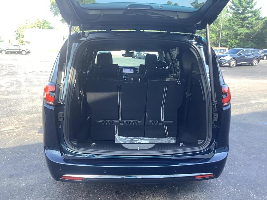 new 2025 Chrysler Pacifica car, priced at $48,496
