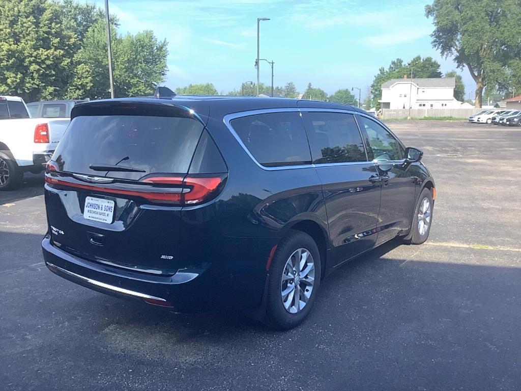 new 2025 Chrysler Pacifica car, priced at $48,496