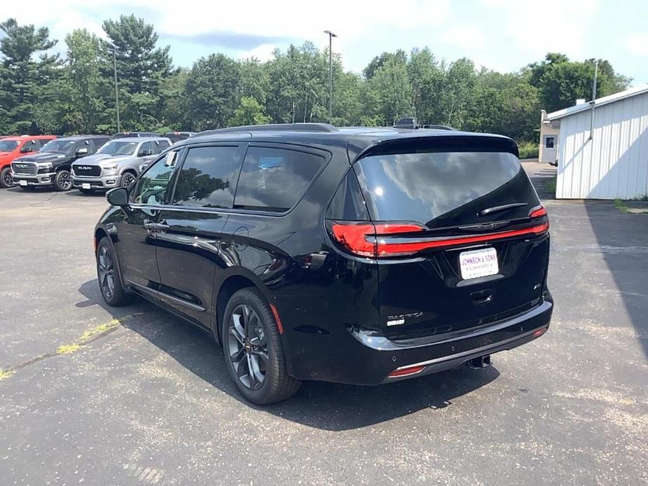 new 2024 Chrysler Pacifica car, priced at $48,345