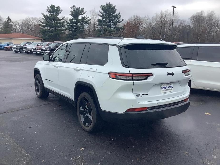 used 2023 Jeep Grand Cherokee car, priced at $35,999