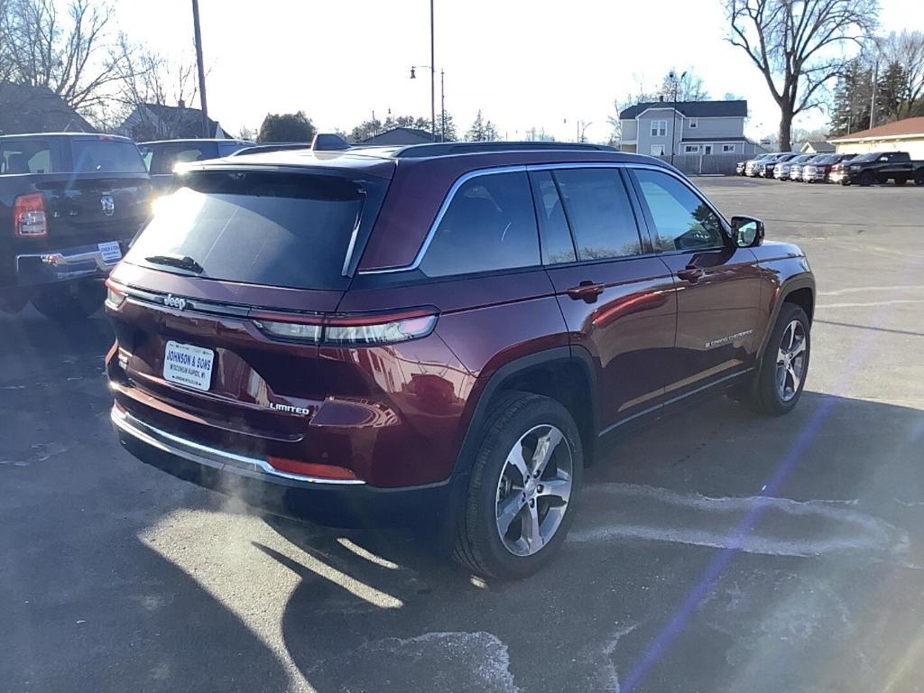 new 2025 Jeep Grand Cherokee car, priced at $56,677