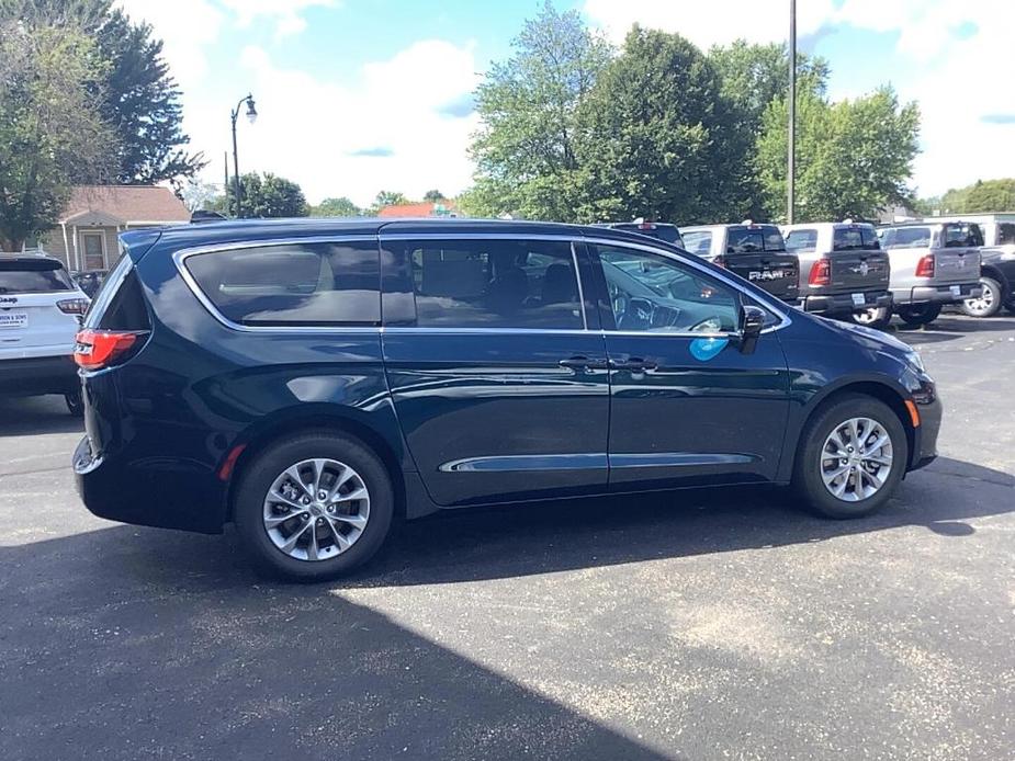 new 2024 Chrysler Pacifica car, priced at $47,940