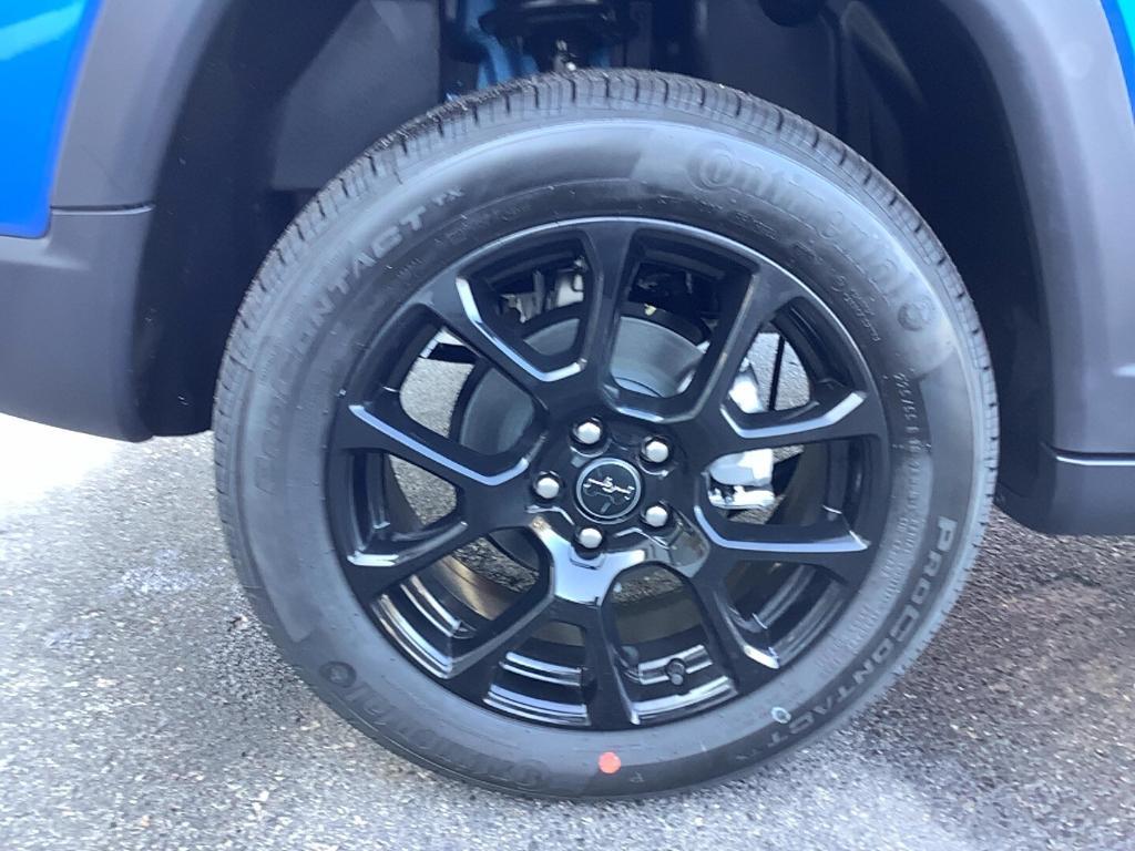 new 2025 Jeep Compass car, priced at $32,301