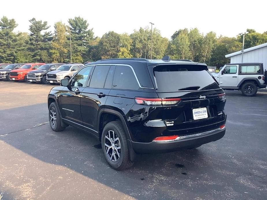 new 2024 Jeep Grand Cherokee car, priced at $52,358