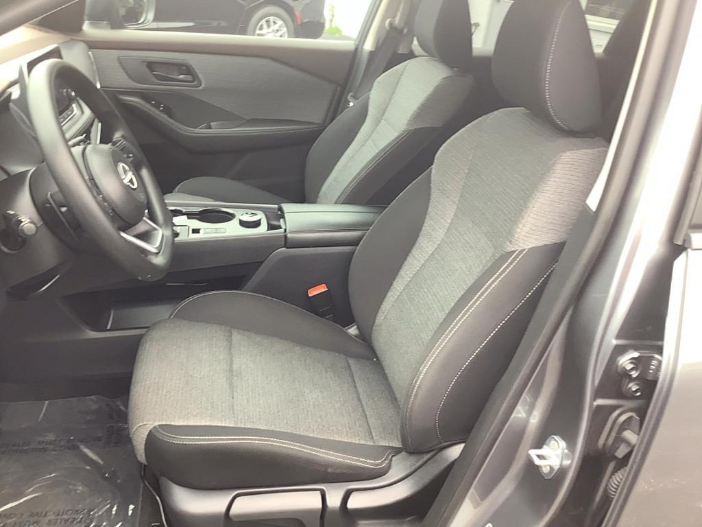 used 2022 Nissan Rogue car, priced at $22,495