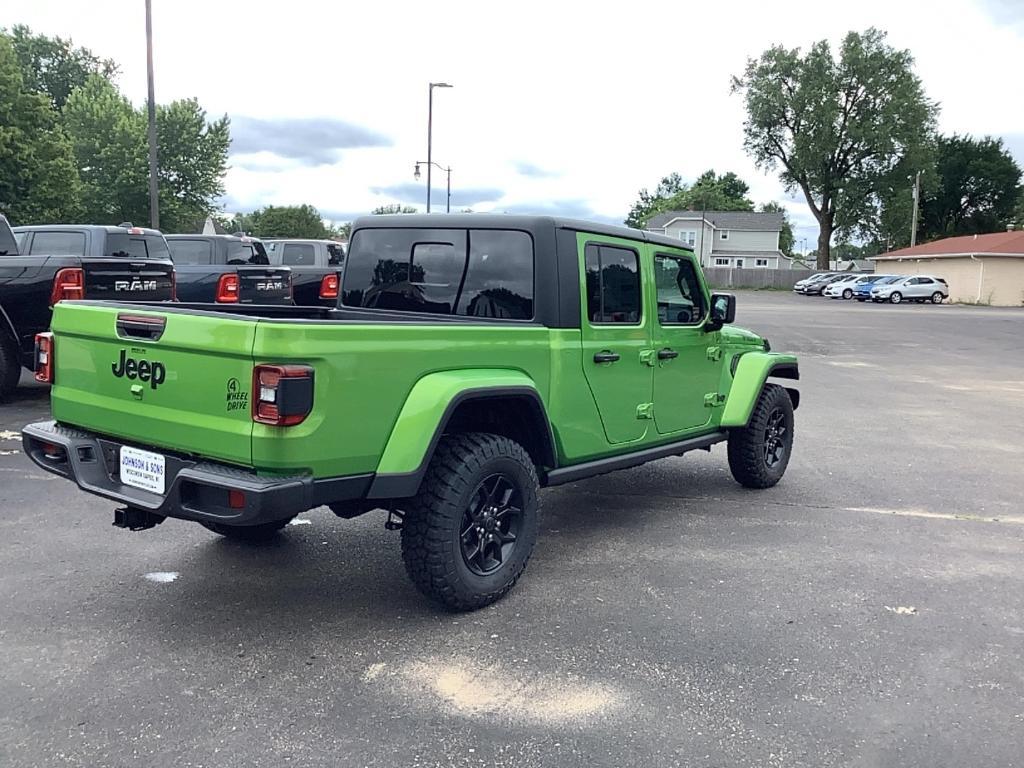 new 2025 Jeep Gladiator car, priced at $52,359