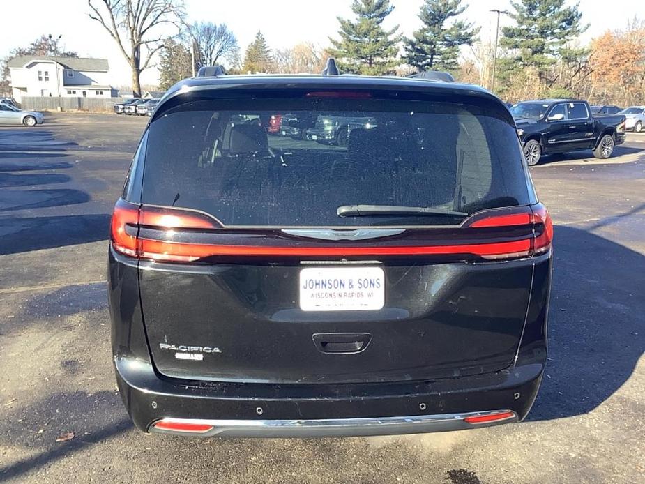 used 2022 Chrysler Pacifica car, priced at $24,995