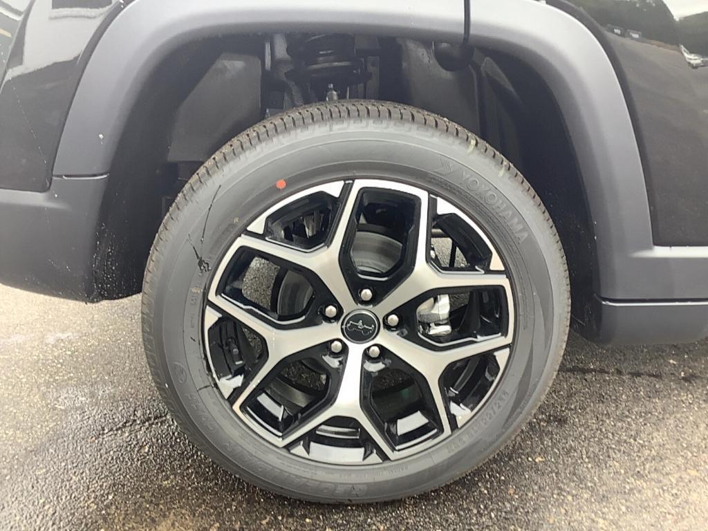 new 2026 Jeep Compass car, priced at $34,795