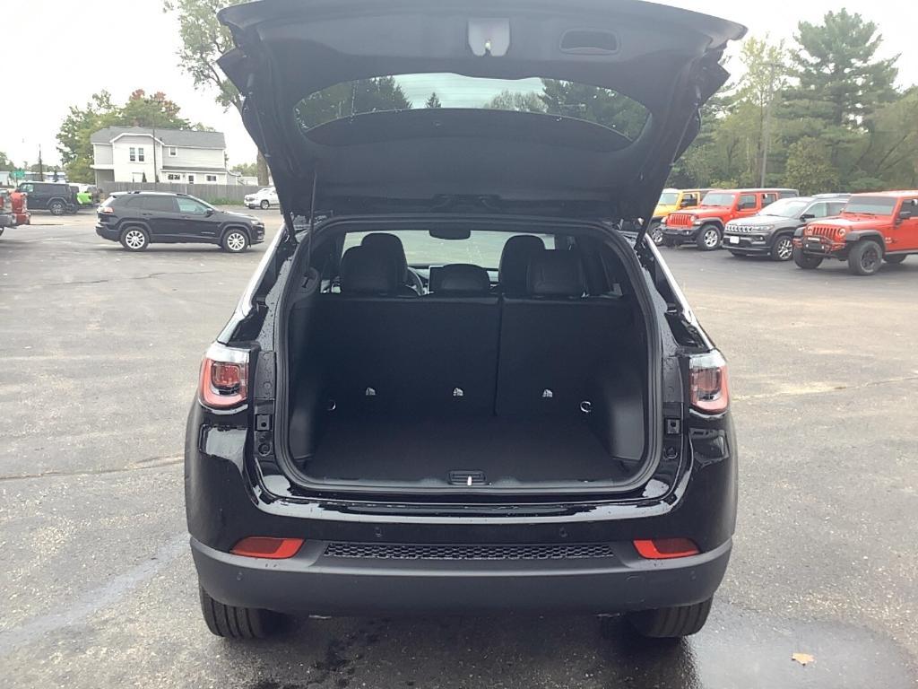 new 2026 Jeep Compass car, priced at $34,795