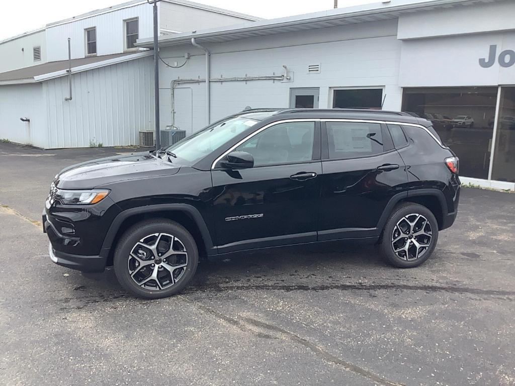new 2026 Jeep Compass car, priced at $34,795