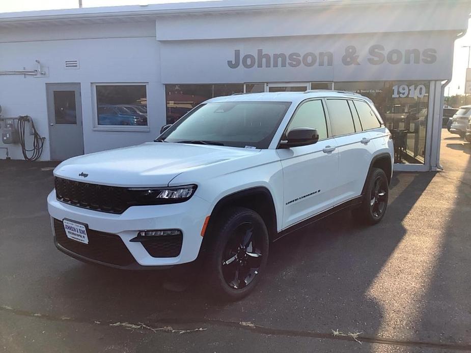 new 2024 Jeep Grand Cherokee car, priced at $52,295