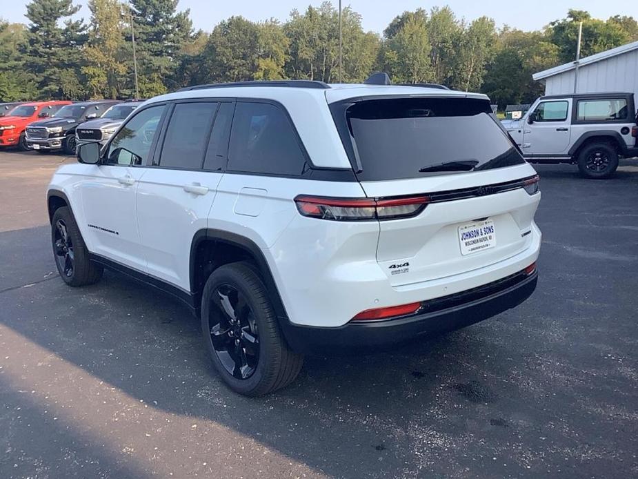 new 2024 Jeep Grand Cherokee car, priced at $52,295