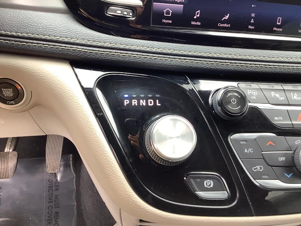used 2022 Chrysler Pacifica car, priced at $24,999