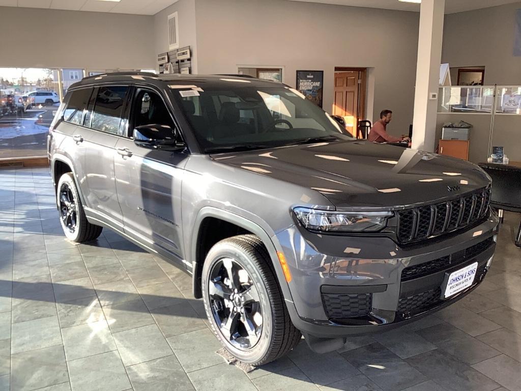 new 2024 Jeep Grand Cherokee L car, priced at $51,757