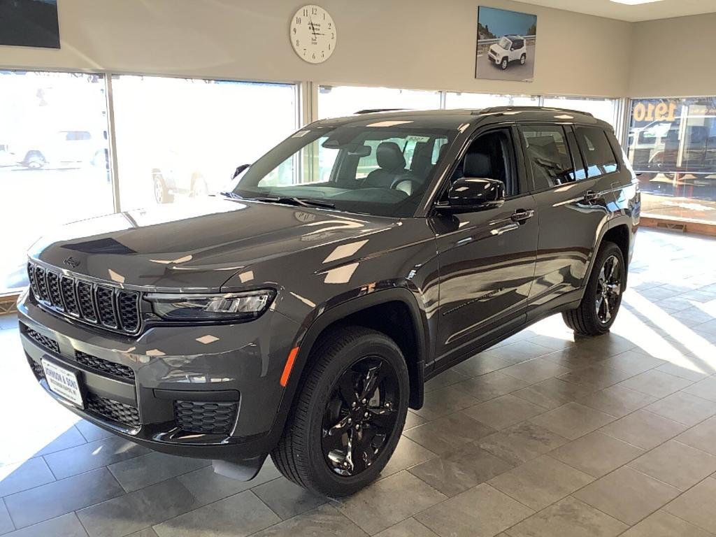 new 2024 Jeep Grand Cherokee L car, priced at $51,757