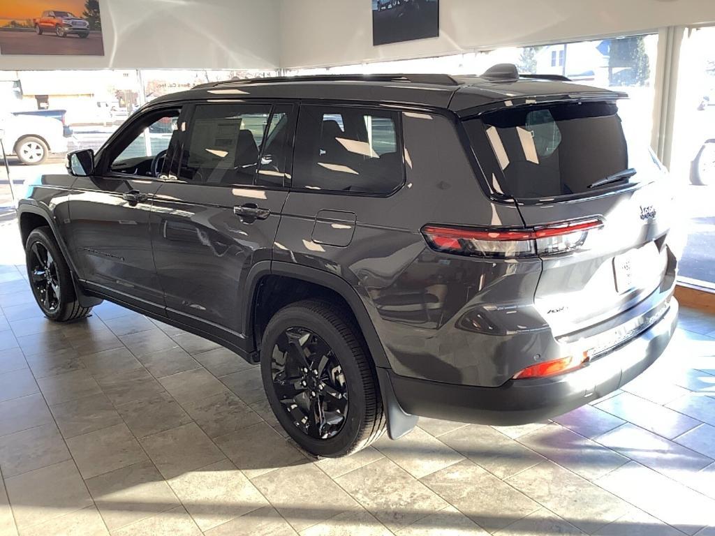 new 2024 Jeep Grand Cherokee L car, priced at $51,757