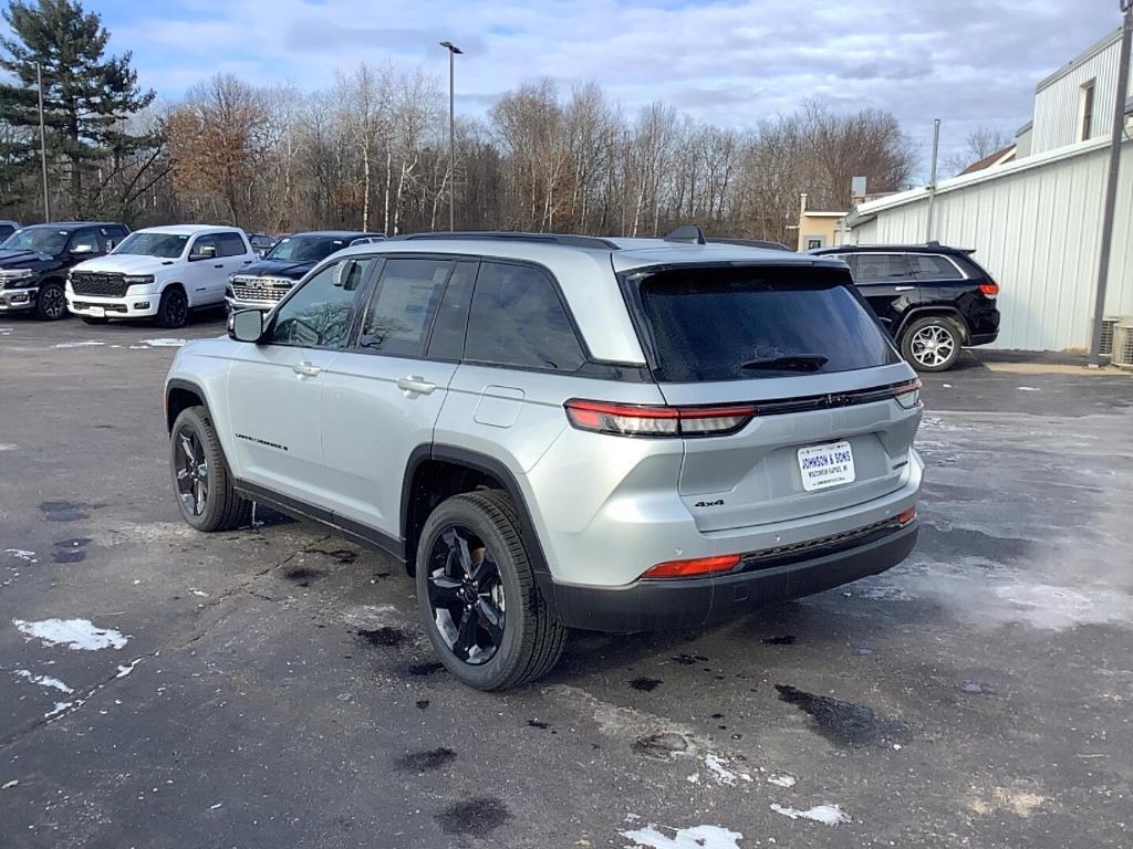 new 2024 Jeep Grand Cherokee car, priced at $52,830