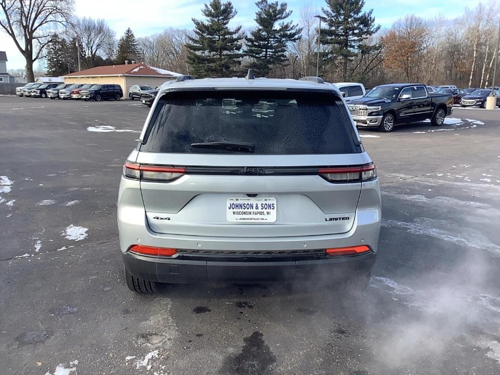 new 2024 Jeep Grand Cherokee car, priced at $52,830