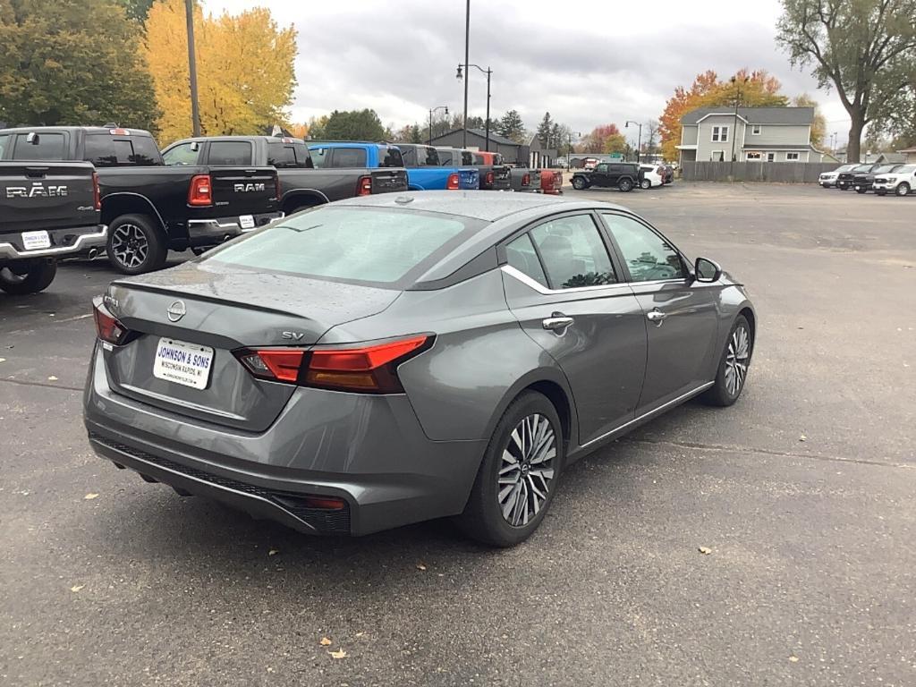 used 2023 Nissan Altima car