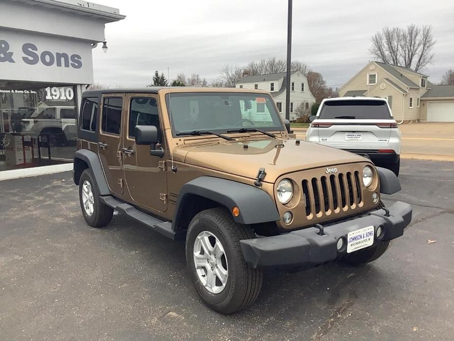 used 2015 Jeep Wrangler Unlimited car, priced at $17,900