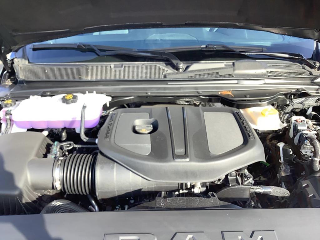 new 2025 Ram 1500 car, priced at $59,948