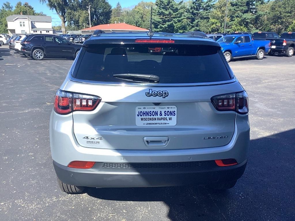 new 2025 Jeep Compass car, priced at $35,784