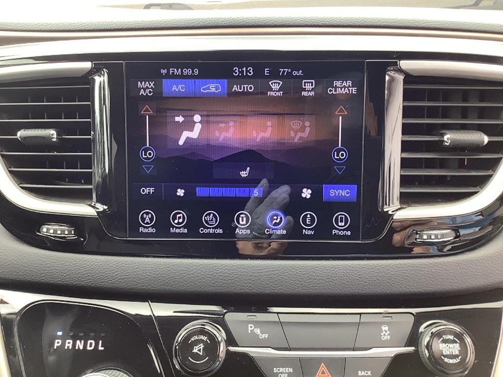 used 2017 Chrysler Pacifica car
