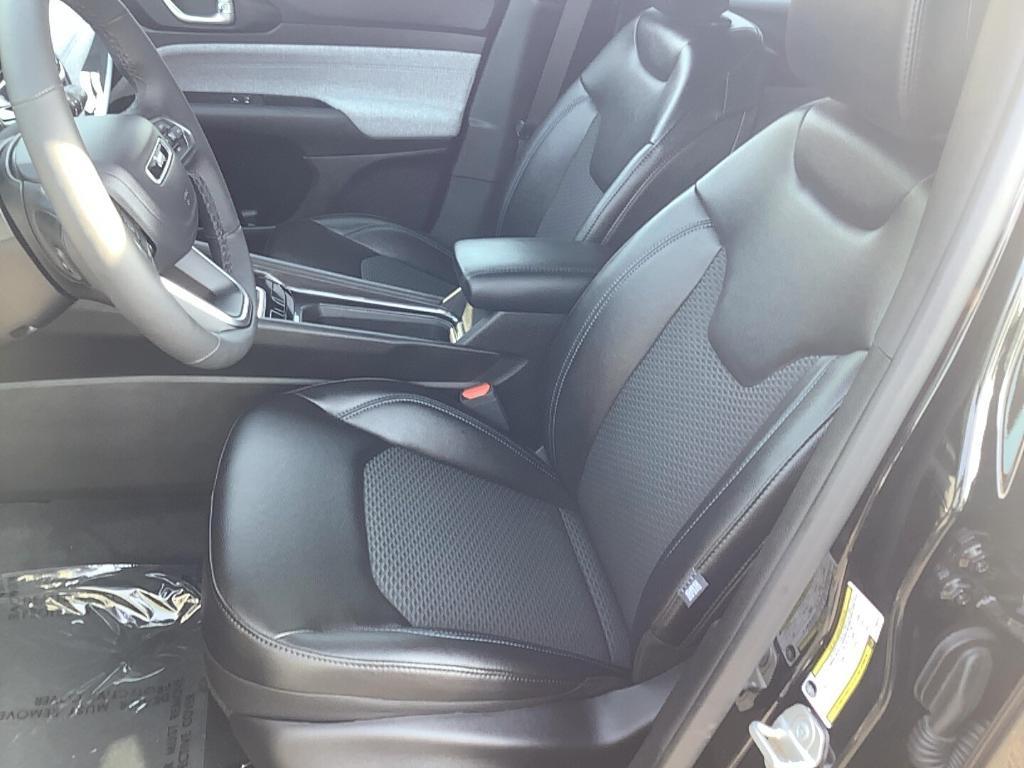 new 2025 Jeep Compass car, priced at $32,609