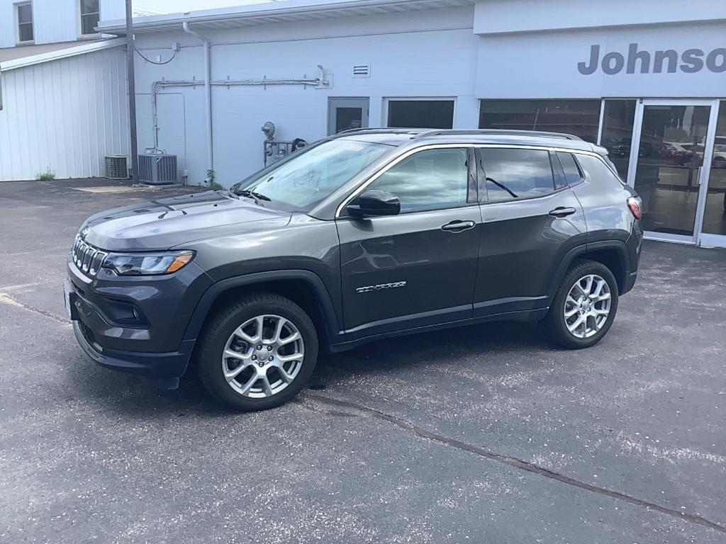 used 2022 Jeep Compass car, priced at $21,400