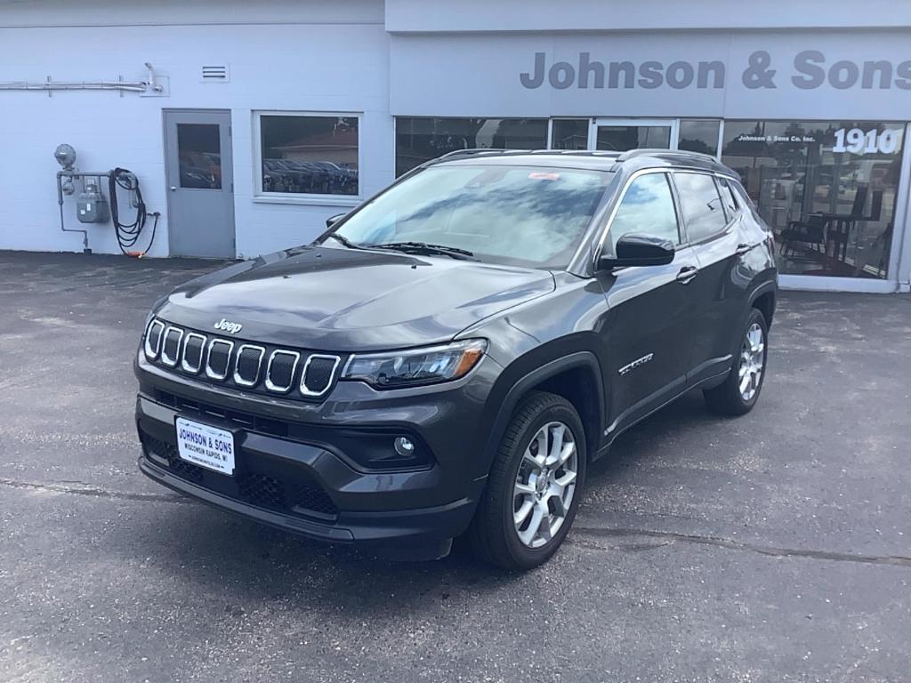 used 2022 Jeep Compass car, priced at $21,400