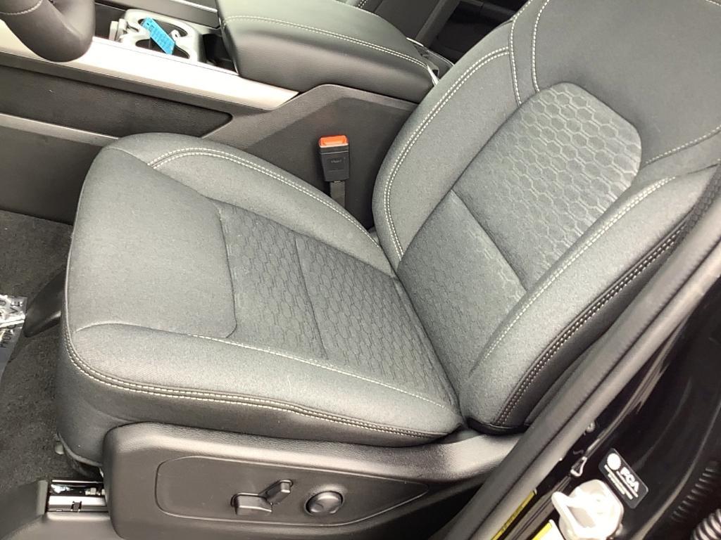 new 2025 Ram 1500 car, priced at $59,457