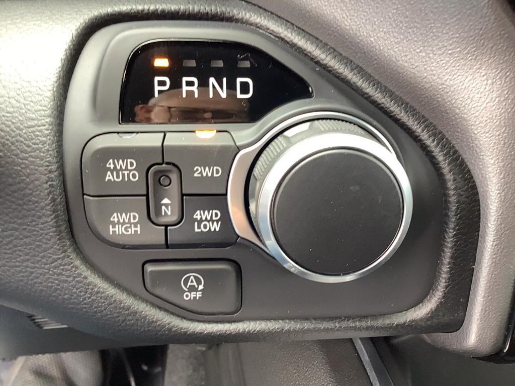new 2025 Ram 1500 car, priced at $59,457