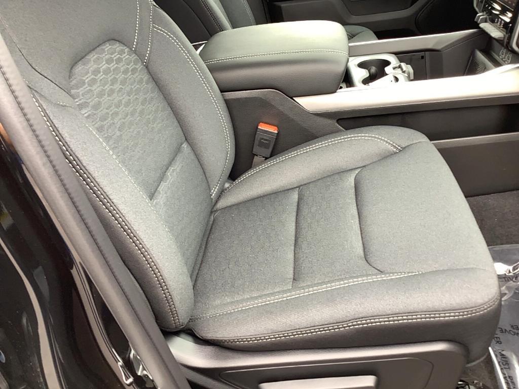 new 2025 Ram 1500 car, priced at $59,457