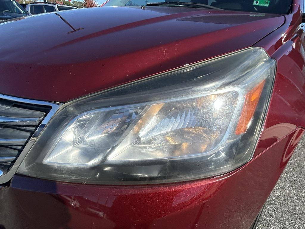 used 2017 Chevrolet Traverse car, priced at $12,992