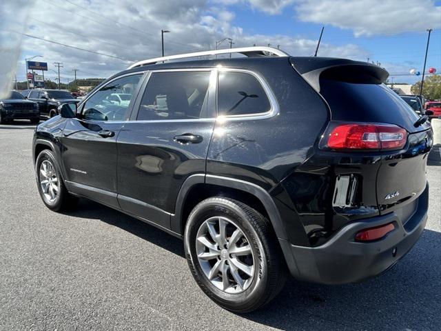 used 2018 Jeep Cherokee car, priced at $16,990
