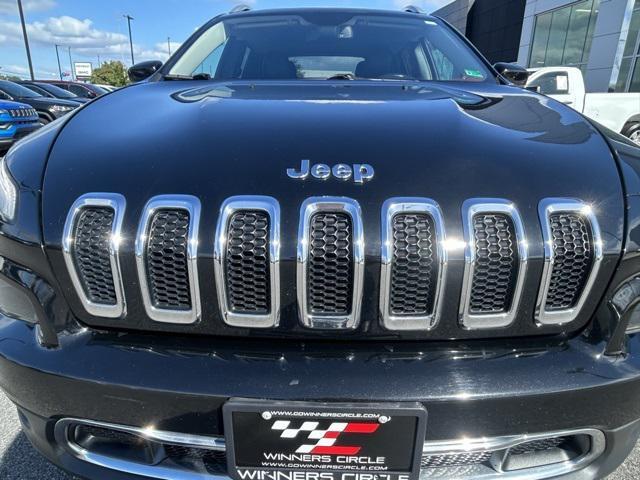 used 2018 Jeep Cherokee car, priced at $16,990