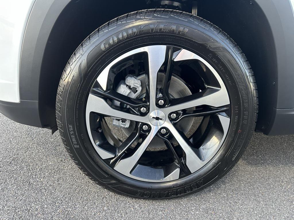 new 2026 Chevrolet Trax car, priced at $23,615