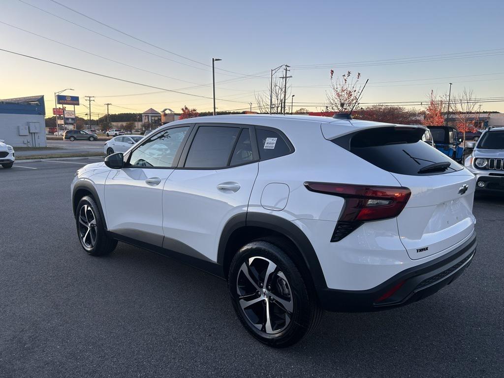 new 2026 Chevrolet Trax car, priced at $23,615
