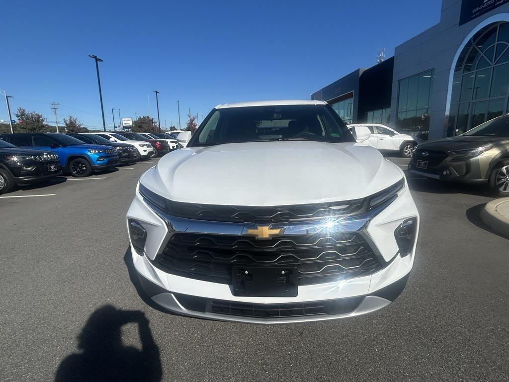 new 2025 Chevrolet Blazer car, priced at $34,279