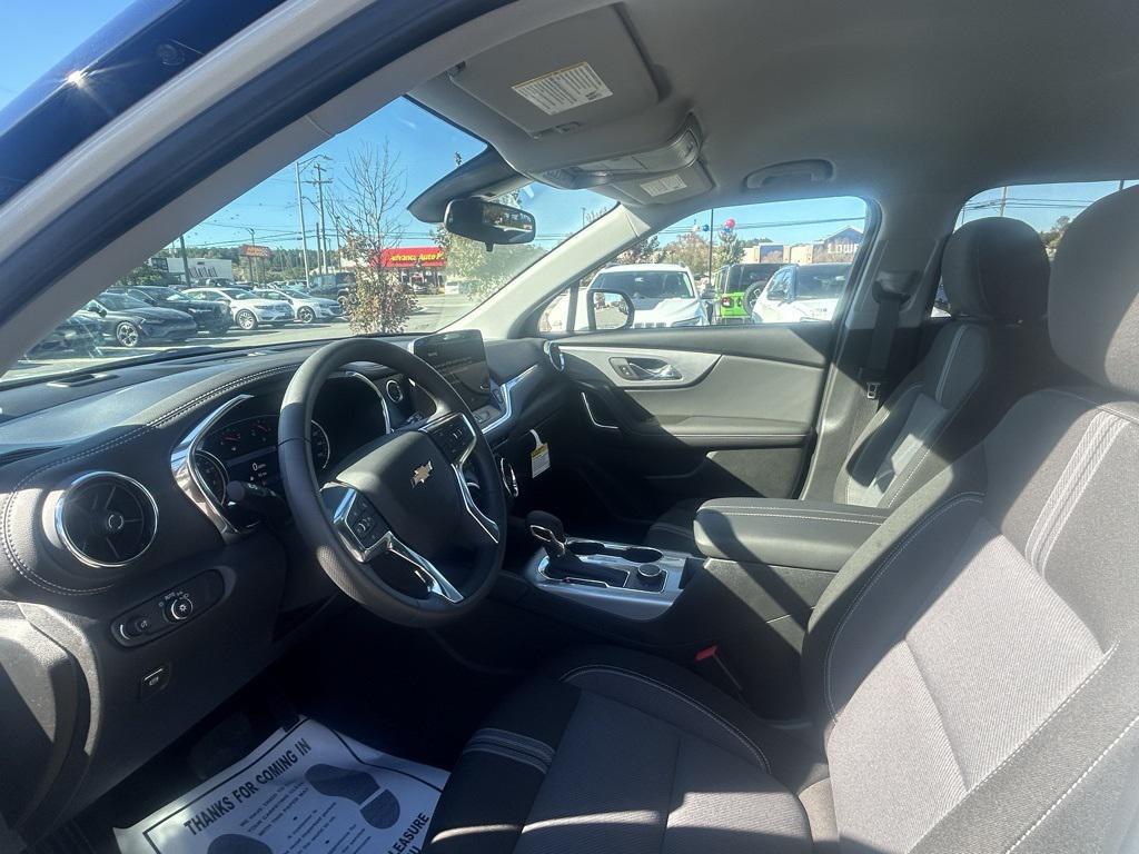 new 2025 Chevrolet Blazer car, priced at $34,279