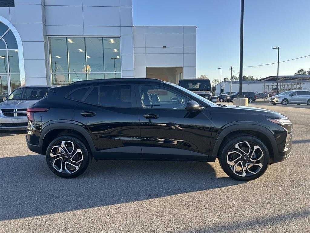 new 2026 Chevrolet Trax car, priced at $27,255