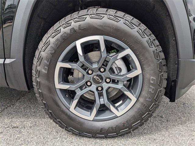 new 2025 Chevrolet Equinox car