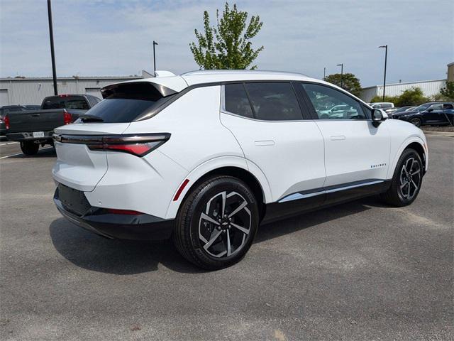 new 2025 Chevrolet Equinox EV car, priced at $43,940